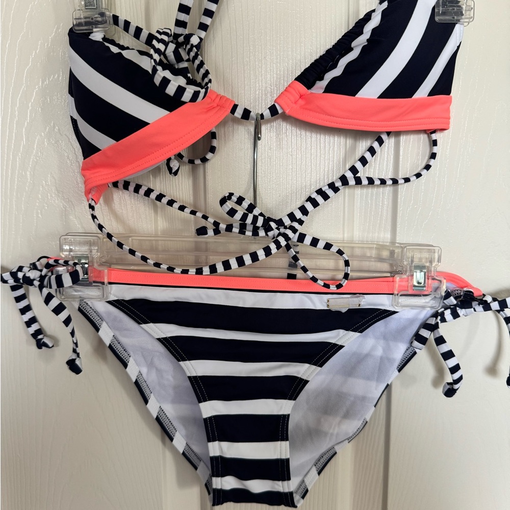 VENUS Black and White Striped Bikini Bottom